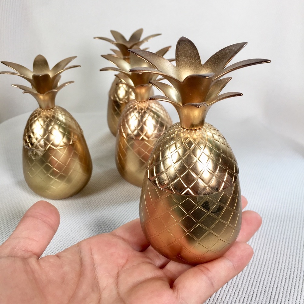 Gold Tone Metal Pineapple Shotglass Drink Cups Set - Picture 8 of 8